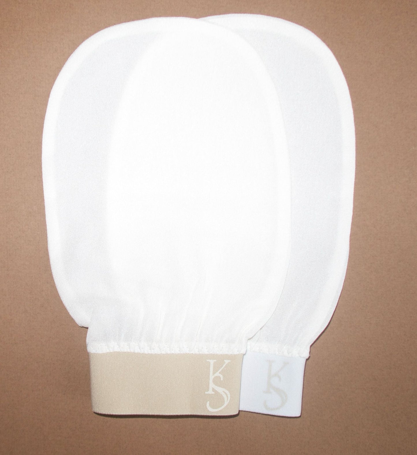 Gant exfoliant en soie - KESSA SECRETProduit de beauté